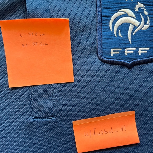 Nike France Home 2011 Kit/Jersey - Picture 7 of 9